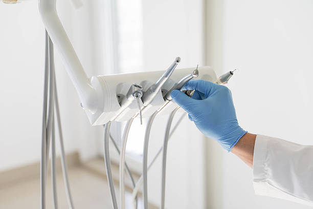 24/7 Emergency Teeth Whitening experts in Richmond, IL